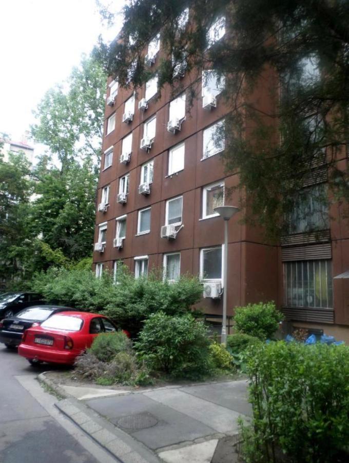 H1 Apartmanok Budapest Exterior photo